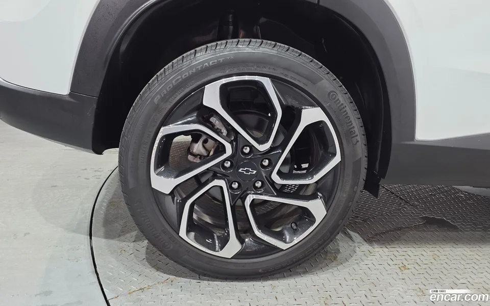Chevrolet Trax Crossover 1.2 RS 2023 — thumbnail 2