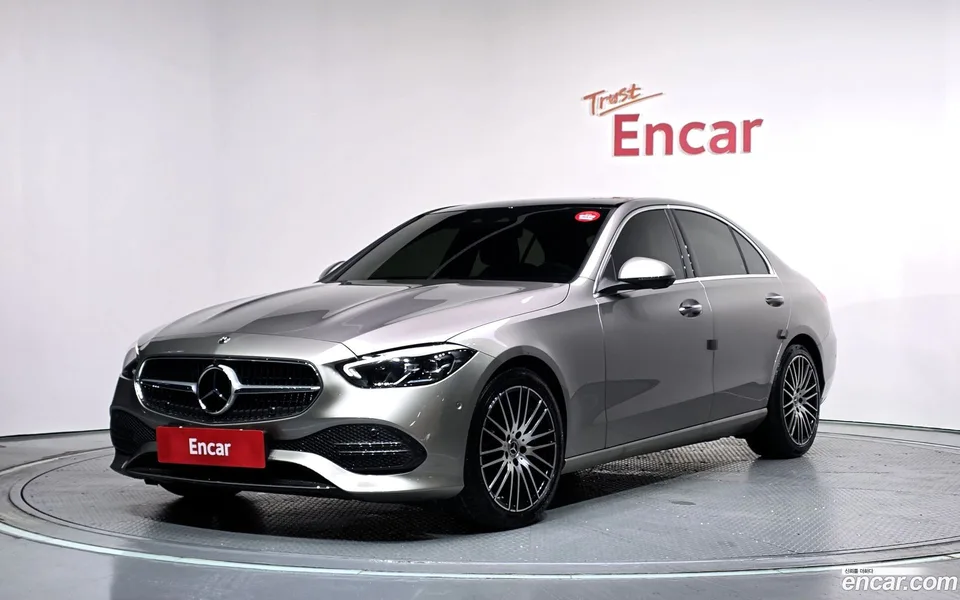 Mercedes-Benz C-Class C300 4MATIC 2024 — photo 1, buy with delivery to Moscow