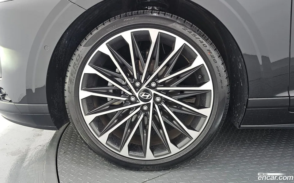 Hyundai Grandeur Hybrid 2024 — thumbnail 2