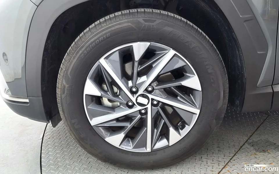 Hyundai Tucson 2.0 2WD 2022 — thumbnail 2