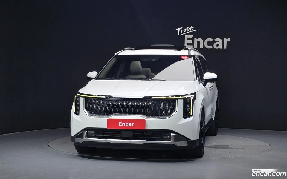 Kia Carnival HEV 9 2024 — thumbnail 3