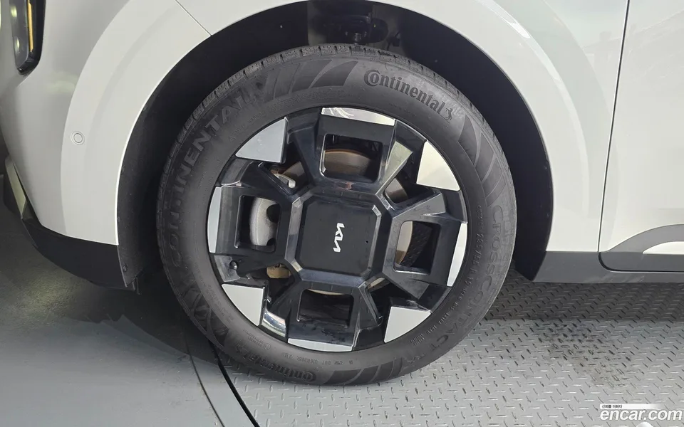 Kia Carnival HEV 9 2024 — thumbnail 5