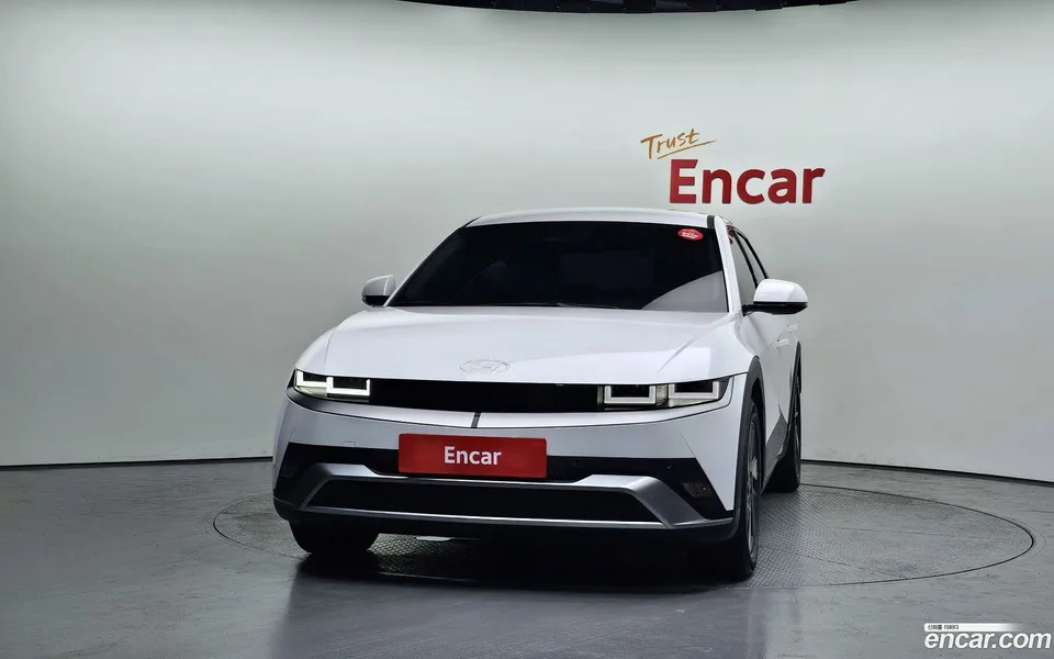 Hyundai Ioniq 5 AWD 2025 — thumbnail 3
