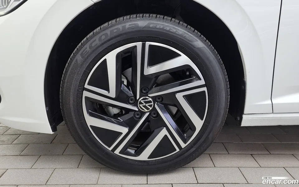 Volkswagen Jetta 1.5 TSI 2023 — thumbnail 5
