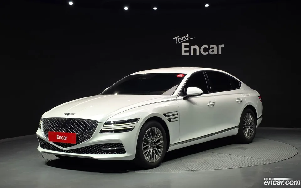 Genesis G80 2.5 2WD 2023 — photo 1, buy with delivery to Moscow