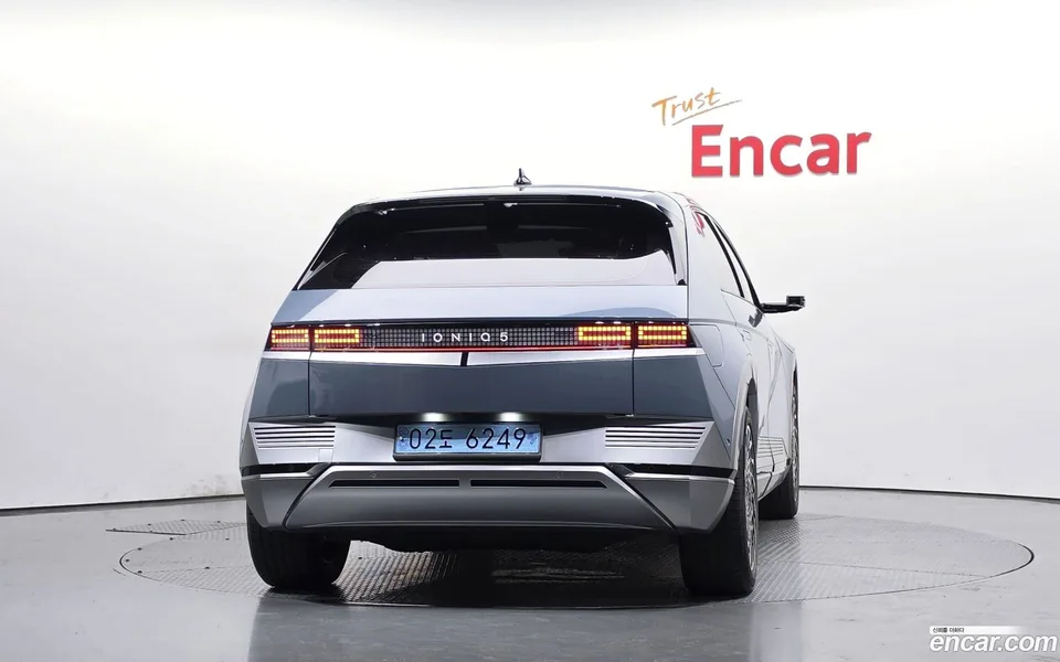 Hyundai Ioniq 5 2024 — thumbnail 4