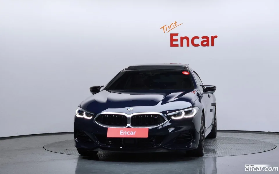 BMW 8 Series M850i xDrive 2024 — thumbnail 3