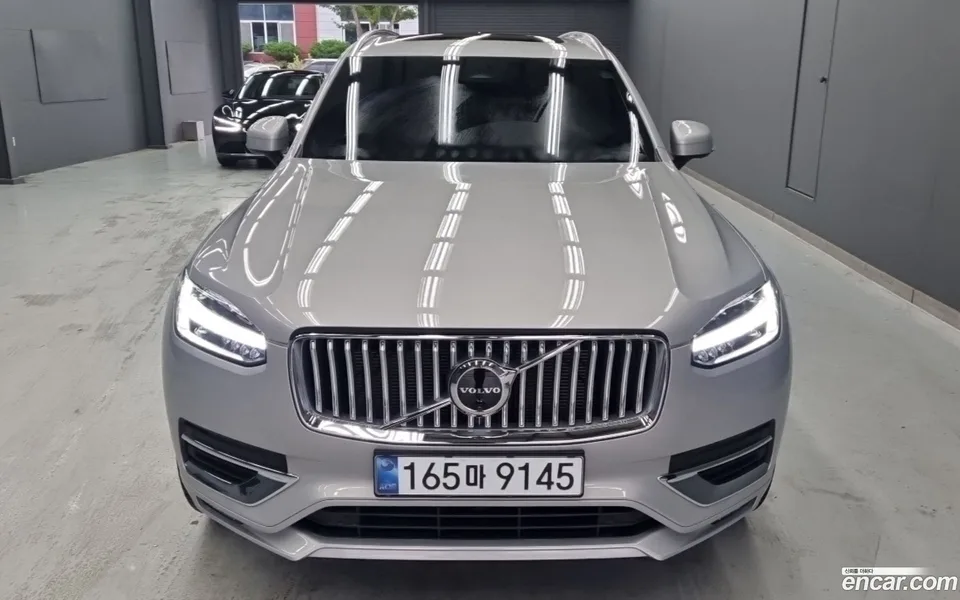 Volvo XC90 B6 2024 — photo 1, buy with delivery to Moscow