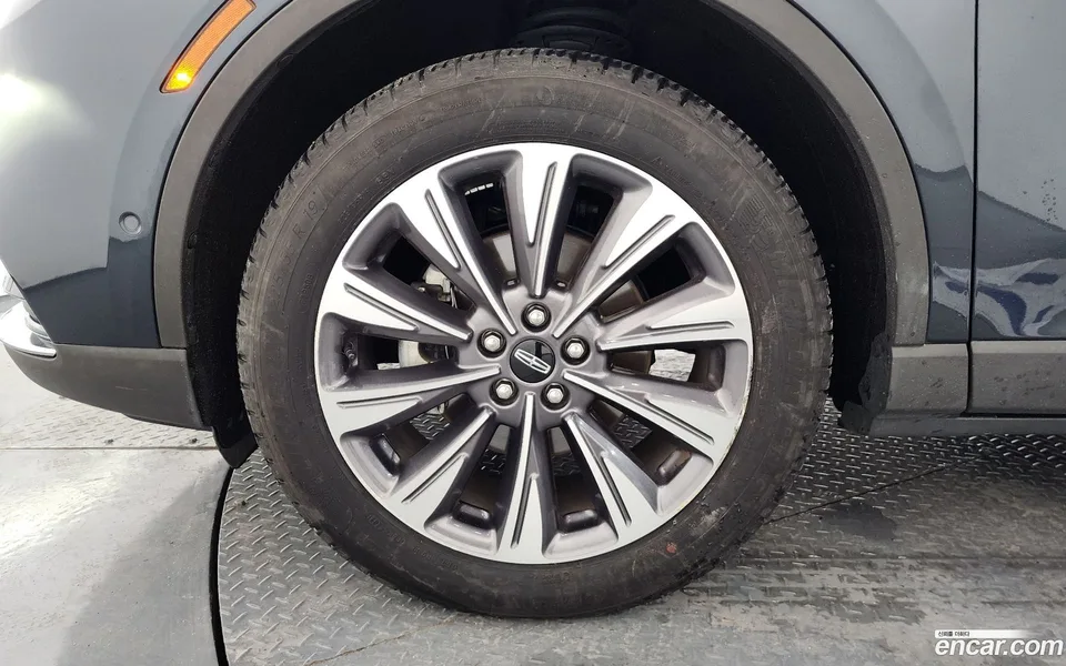 Lincoln Corsair 2.0 AWD 2022 — thumbnail 5