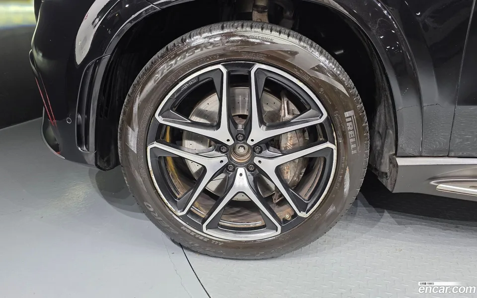 Mercedes-Benz GLE-Class AMG GLE53 4MATIC+ 2022 — thumbnail 5