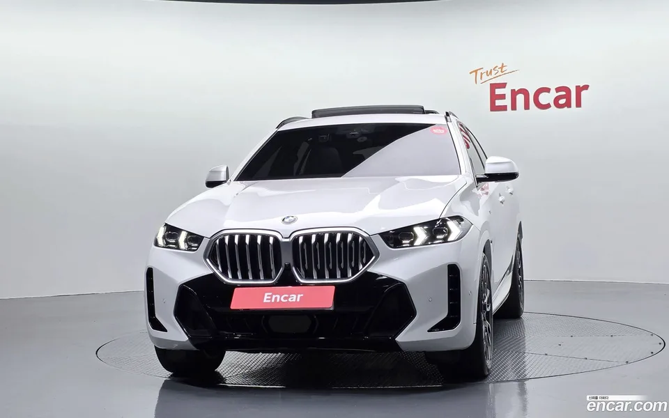 BMW X6 xDrive40i M 2025 — миниатюра 3