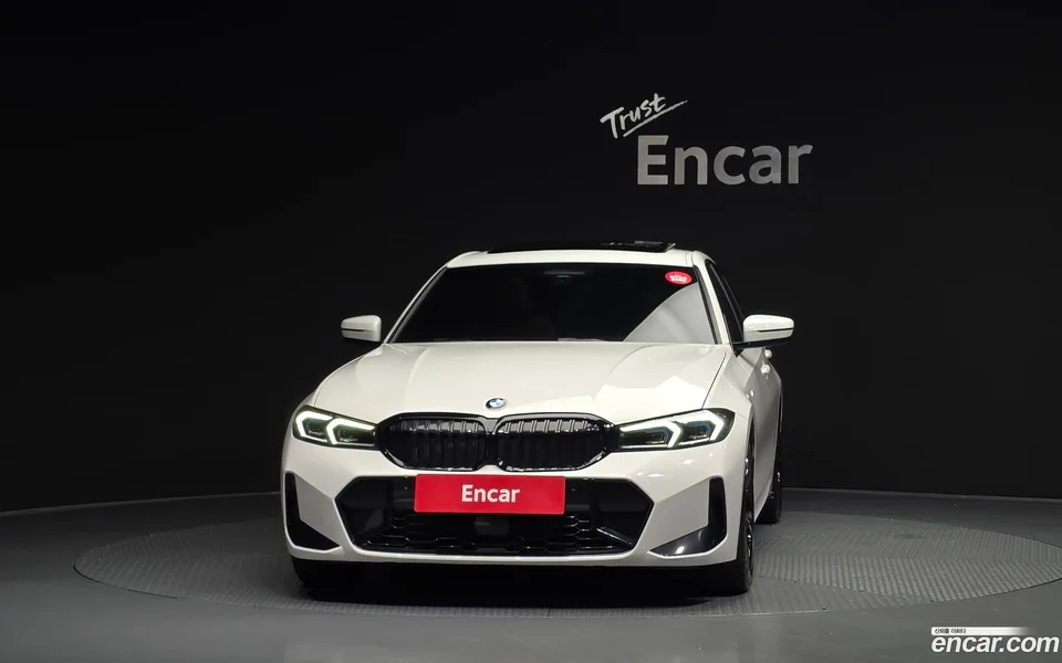 BMW 3 Series 320d M 2024 — thumbnail 3