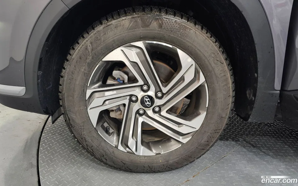 Hyundai SantaFe 2.2 2WD 2022 — thumbnail 2