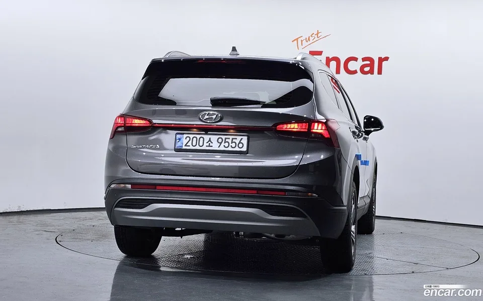 Hyundai SantaFe 2.2 2WD 2022 — thumbnail 4