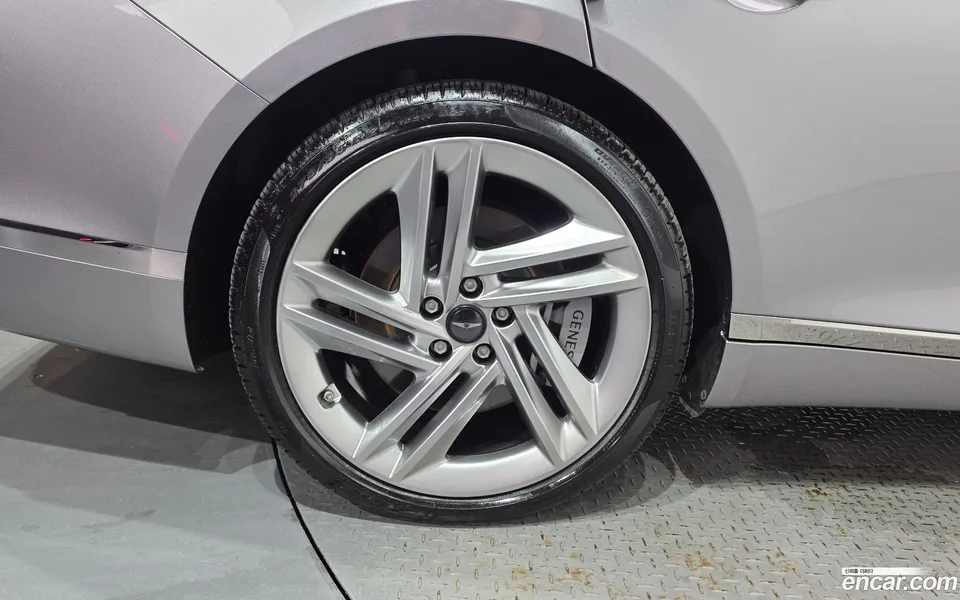 Genesis G80 3.5 AWD 2025 — thumbnail 2