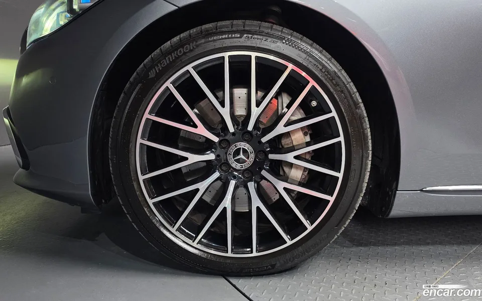 Mercedes-Benz S-Class S580L 4MATIC 2022 — thumbnail 5