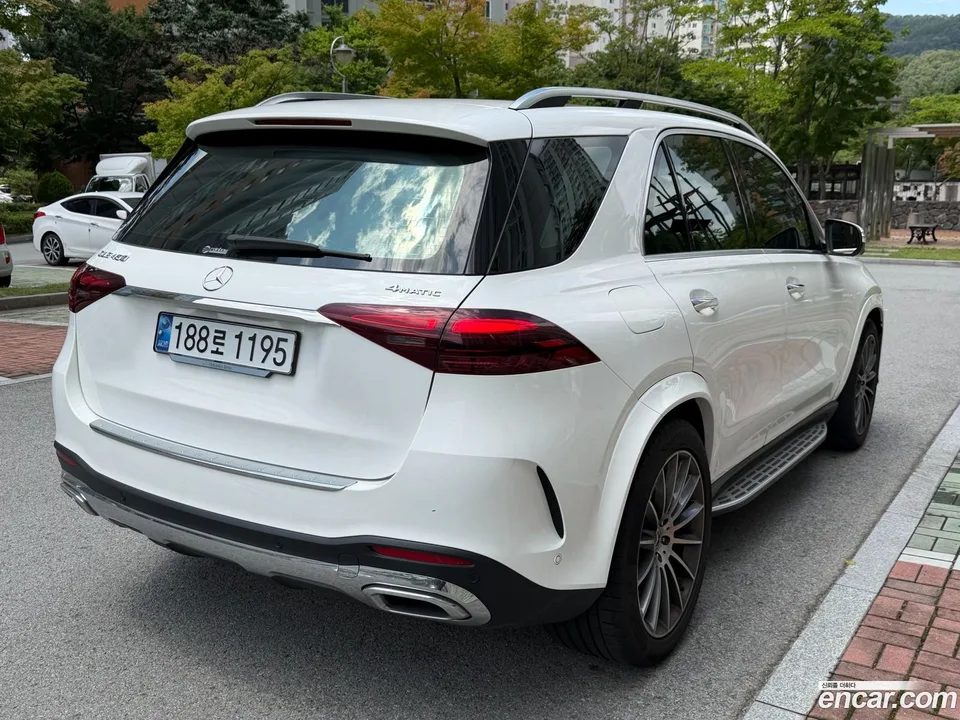 Mercedes-Benz GLE-Class GLE450 4MATIC 2024 — thumbnail 4