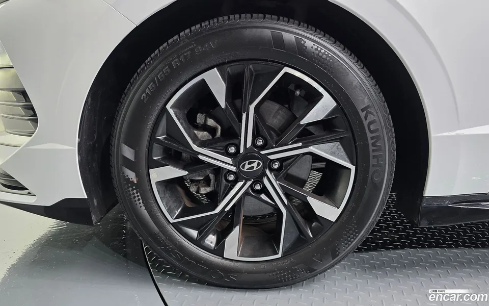 Hyundai Sonata The Edge 2.0 2024 — миниатюра 2