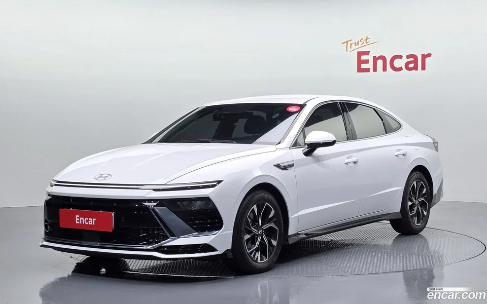 Hyundai Sonata The Edge 2.0 2024 — фото 1, купить с доставкой в Москву