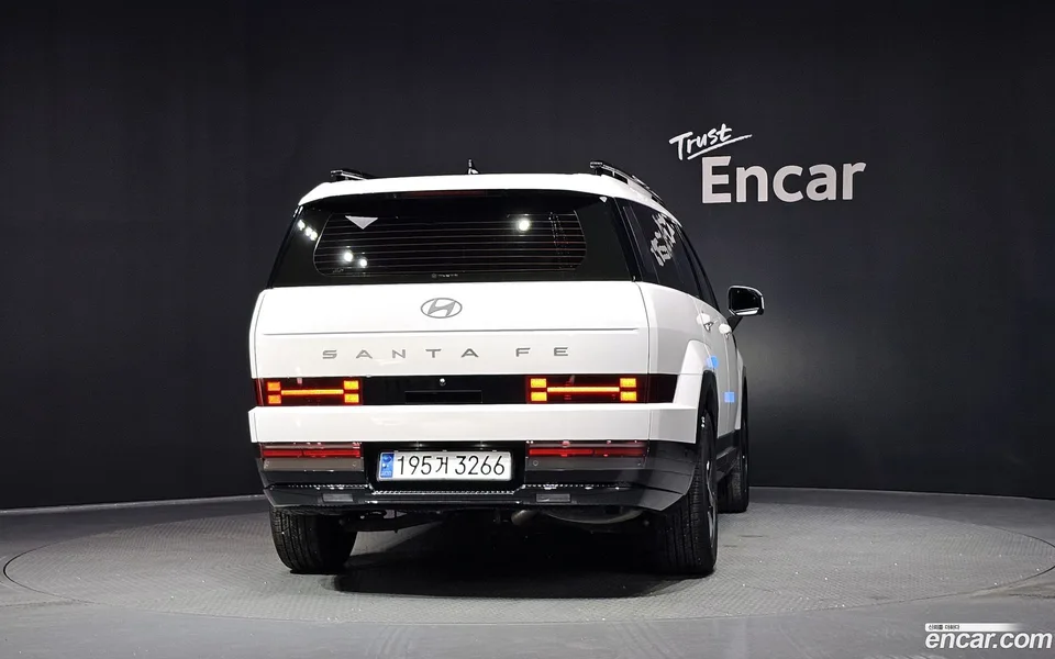 Hyundai SantaFe HEV 1.6 2WD 2024 — thumbnail 4