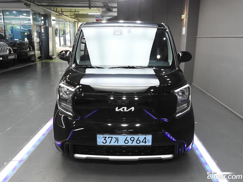 Kia Ray EV 2025 — фото 1, купить с доставкой в Москву