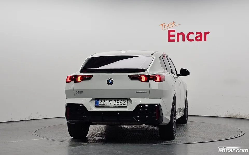 BMW X2 xDrive 20i M 2024 — thumbnail 4
