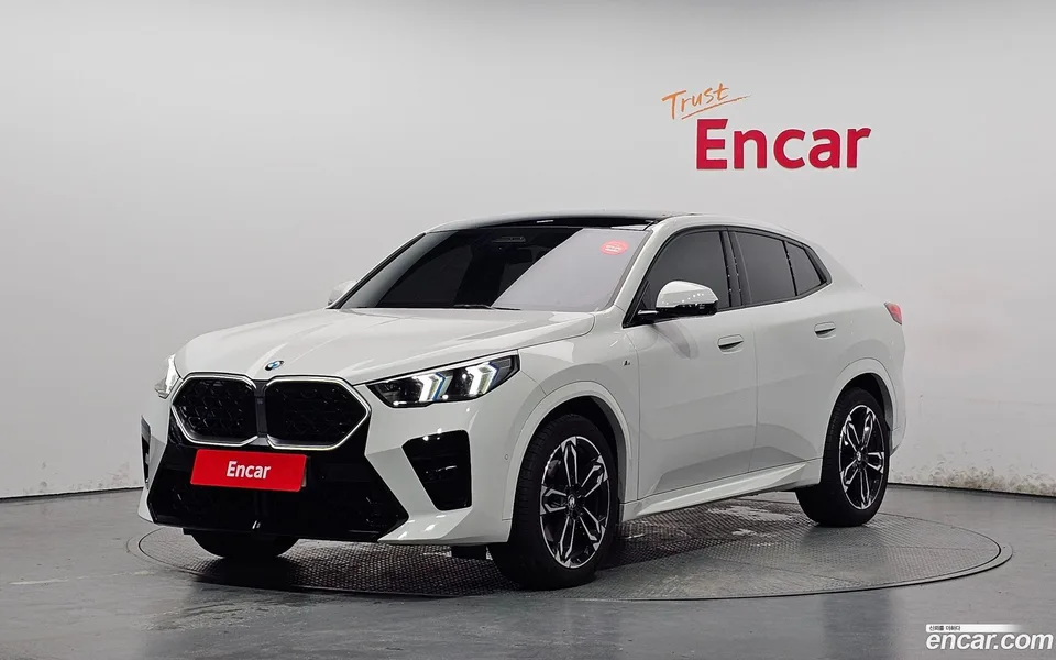 BMW X2 xDrive 20i M 2024 — photo 1, buy with delivery to Moscow