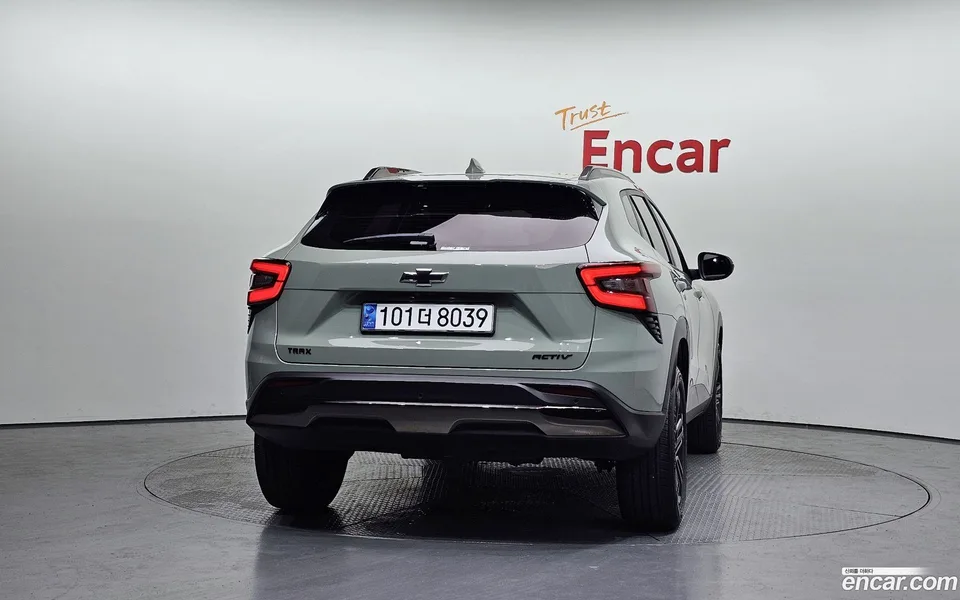 Chevrolet Trax Crossover 1.2 ACTIV 2023 — thumbnail 4