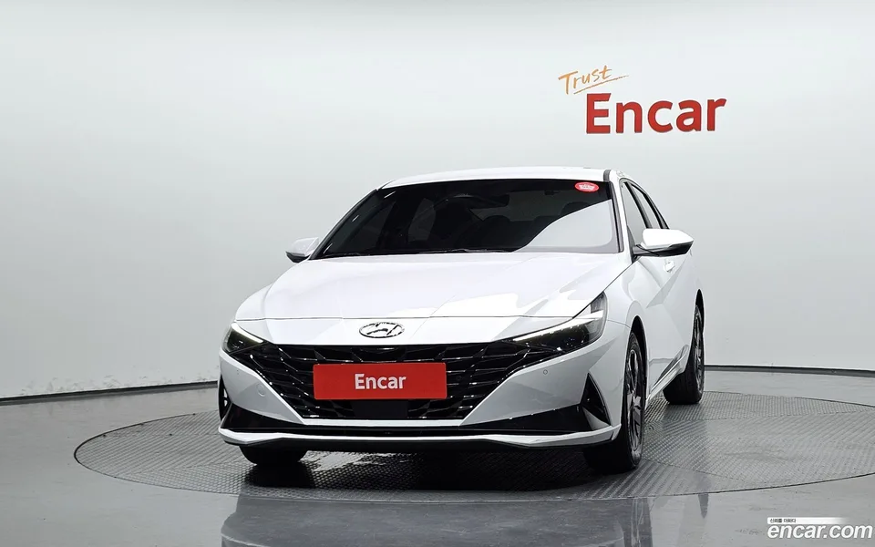 Hyundai Avante 1.6 2023 — thumbnail 3