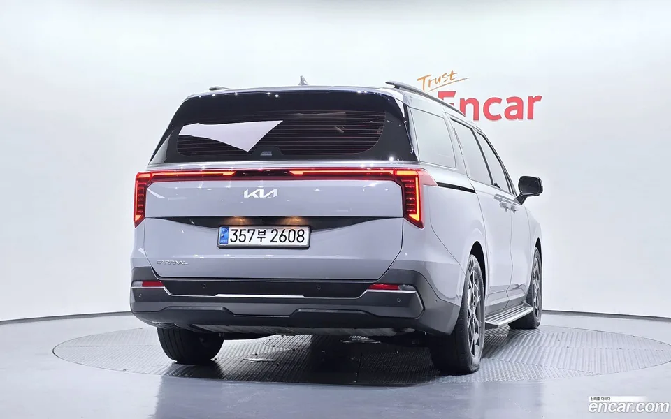 Kia Carnival HEV 9 2024 — thumbnail 4
