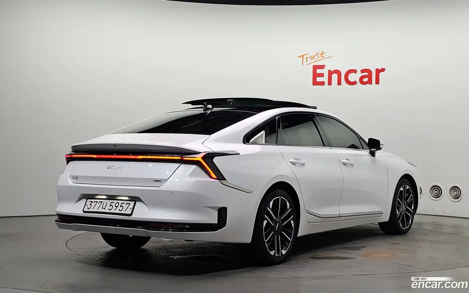 Kia K8 Hybrid 2024 — thumbnail 2