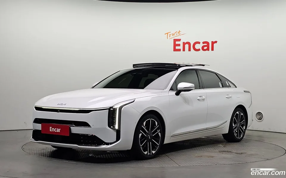 Kia K8 Hybrid 2024 — photo 1, buy with delivery to Moscow