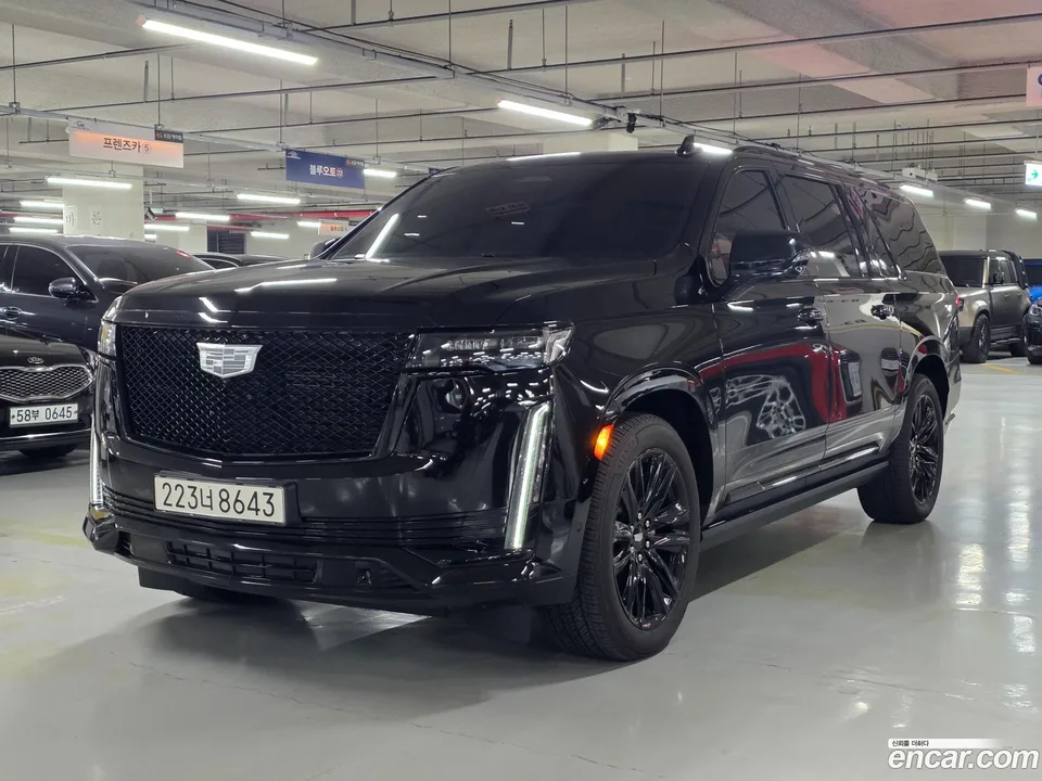 Cadillac Escalade 6.2 ESV 2024 — photo 1, buy with delivery to Moscow