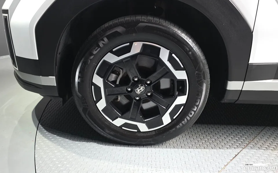 Hyundai SantaFe 2.5T 2WD 2025 — thumbnail 2