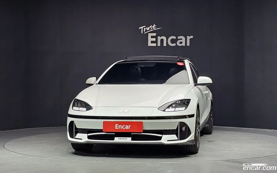 Hyundai Ioniq 6 2022 — thumbnail 3