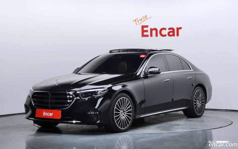 Mercedes-Benz E-Class E450 4MATIC 2024 — photo 1, buy with delivery to Moscow