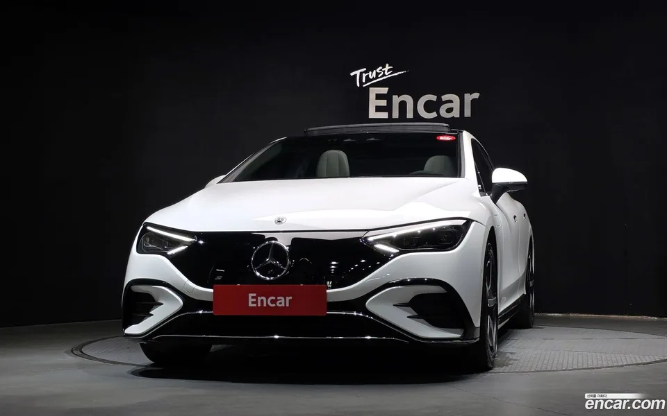 Mercedes-Benz EQE EQE350 4MATIC 2023 — thumbnail 3