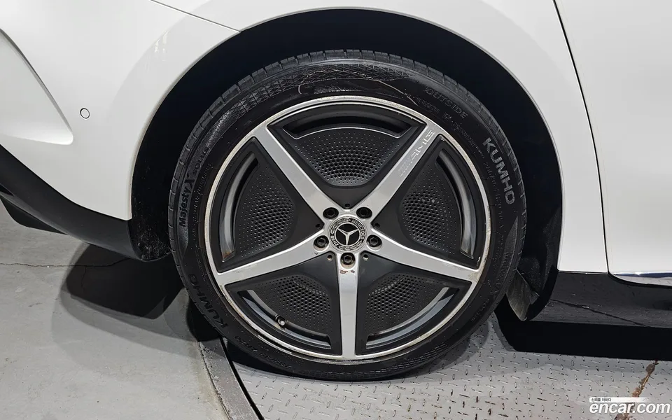 Mercedes-Benz EQE EQE350 4MATIC 2023 — thumbnail 5