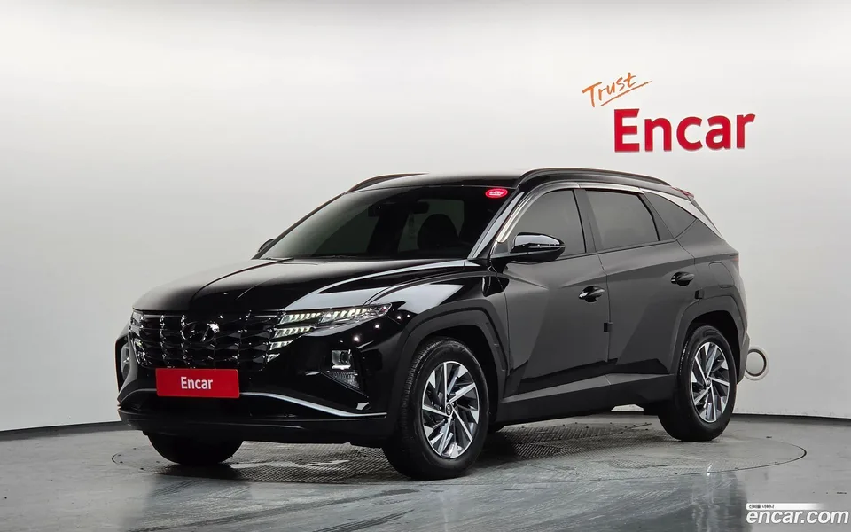 Hyundai Tucson 1.6 2WD 2023 — photo 1, buy with delivery to Moscow