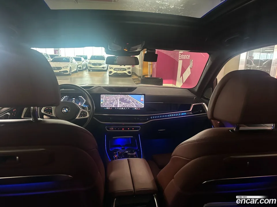 BMW X7 xDrive 40i M 6 2023 — thumbnail 5