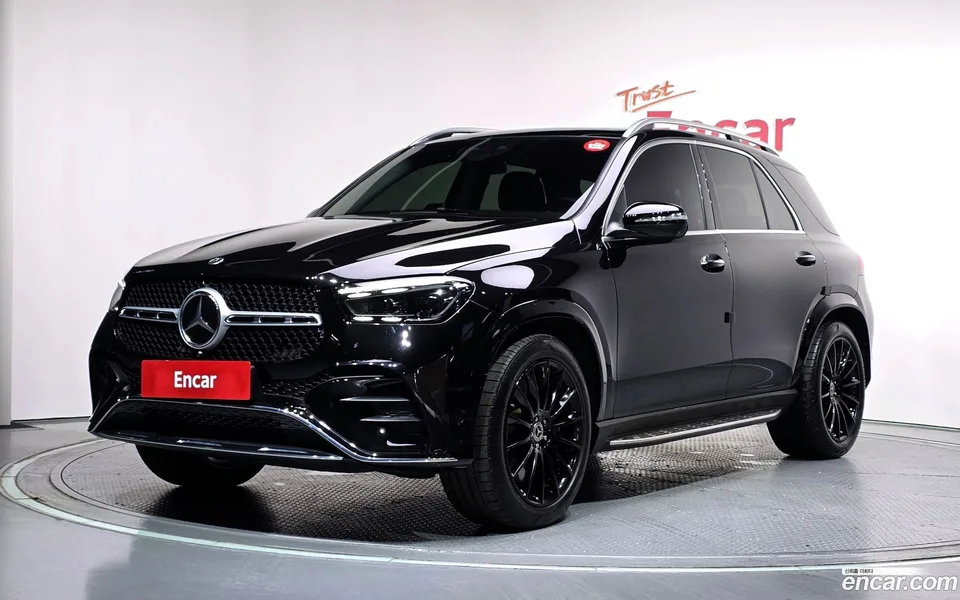 Mercedes-Benz GLE-Class GLE450 4MATIC 2024 — фото 1, купить с доставкой в Москву