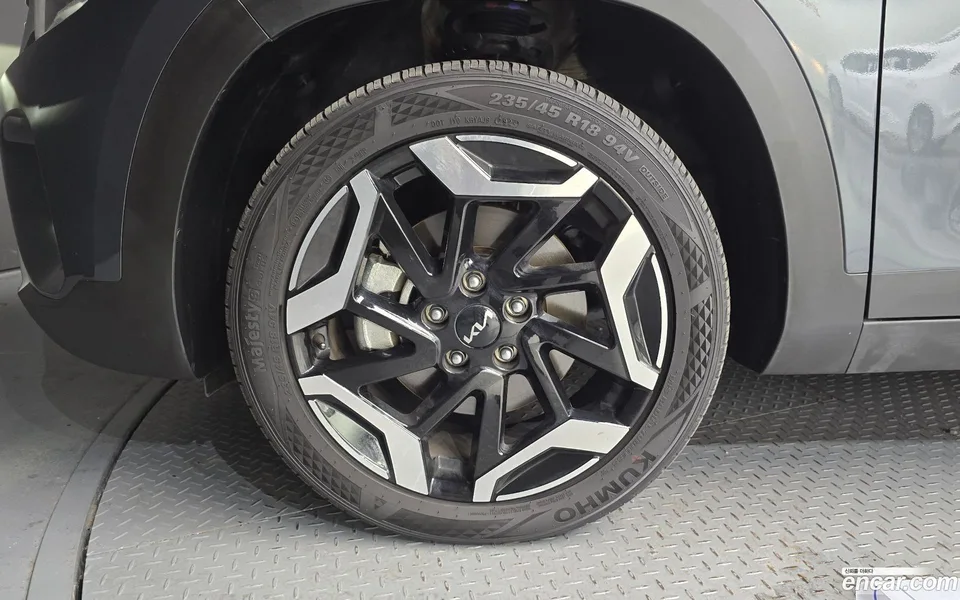 Kia Seltos 1.6 2WD 2024 — thumbnail 2