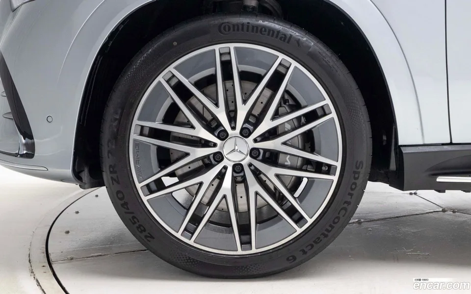 Mercedes-Benz GLE-Class AMG GLE53 4MATIC+ 2025 — thumbnail 2