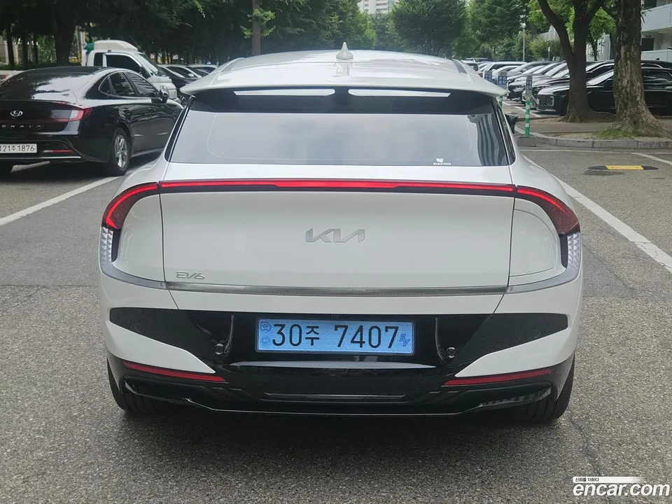 Kia EV6 2WD 2026 — thumbnail 4