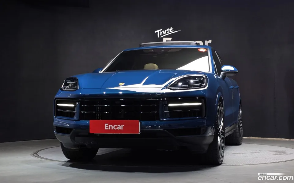 Porsche Cayenne 3.0 2024 — thumbnail 3