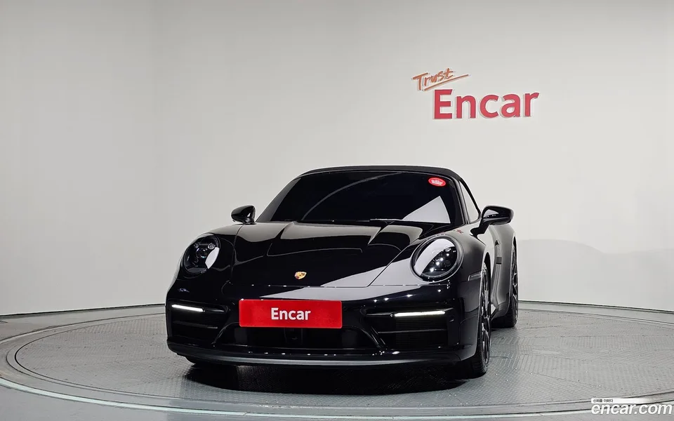 Porsche 911 (992) 4 GTS 2023 — thumbnail 3