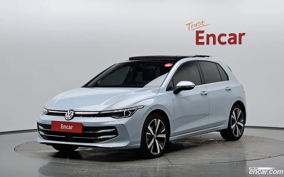 Volkswagen Golf 2.0 TDI 2025 — photo 1, buy with delivery to Moscow