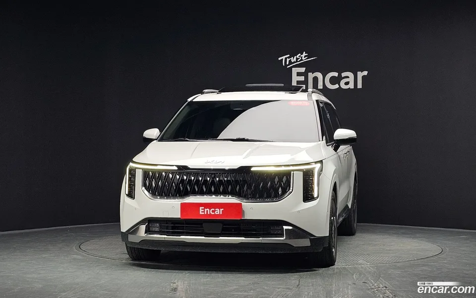 Kia Carnival HEV 9 2024 — thumbnail 3