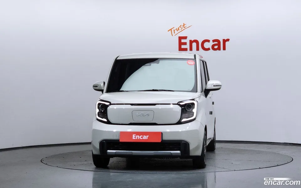 Kia Ray EV 2023 — thumbnail 3