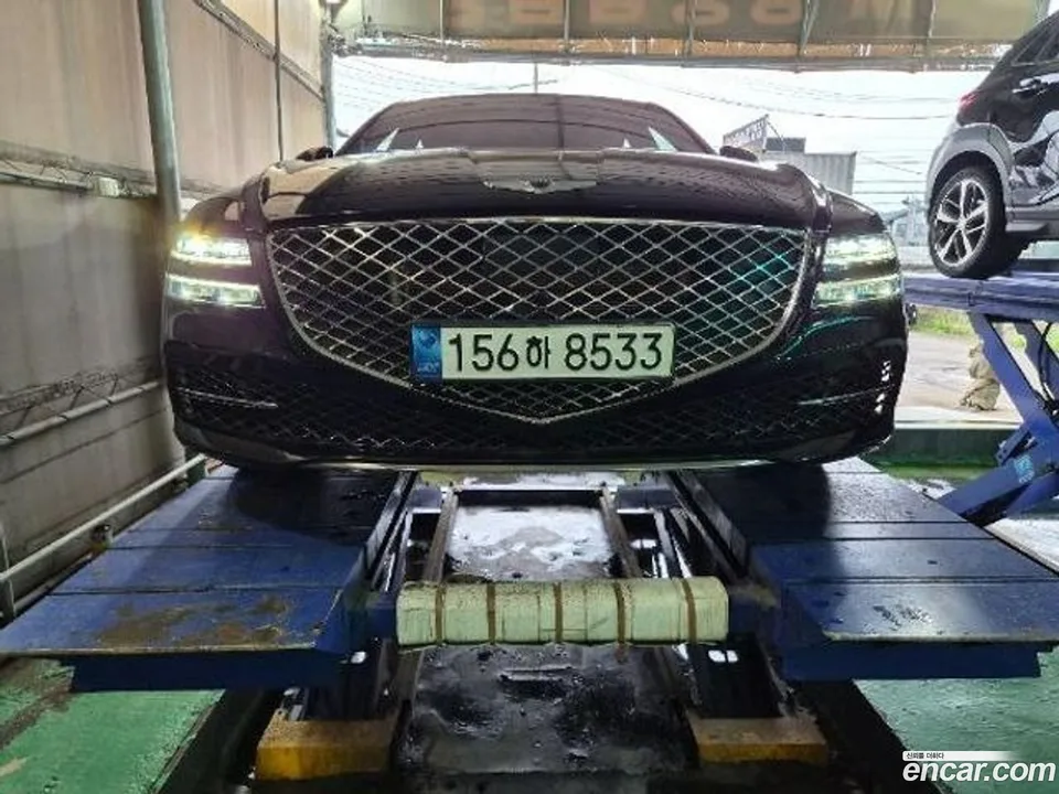 Genesis G80 3.5 AWD 2023 — photo 1, buy with delivery to Moscow